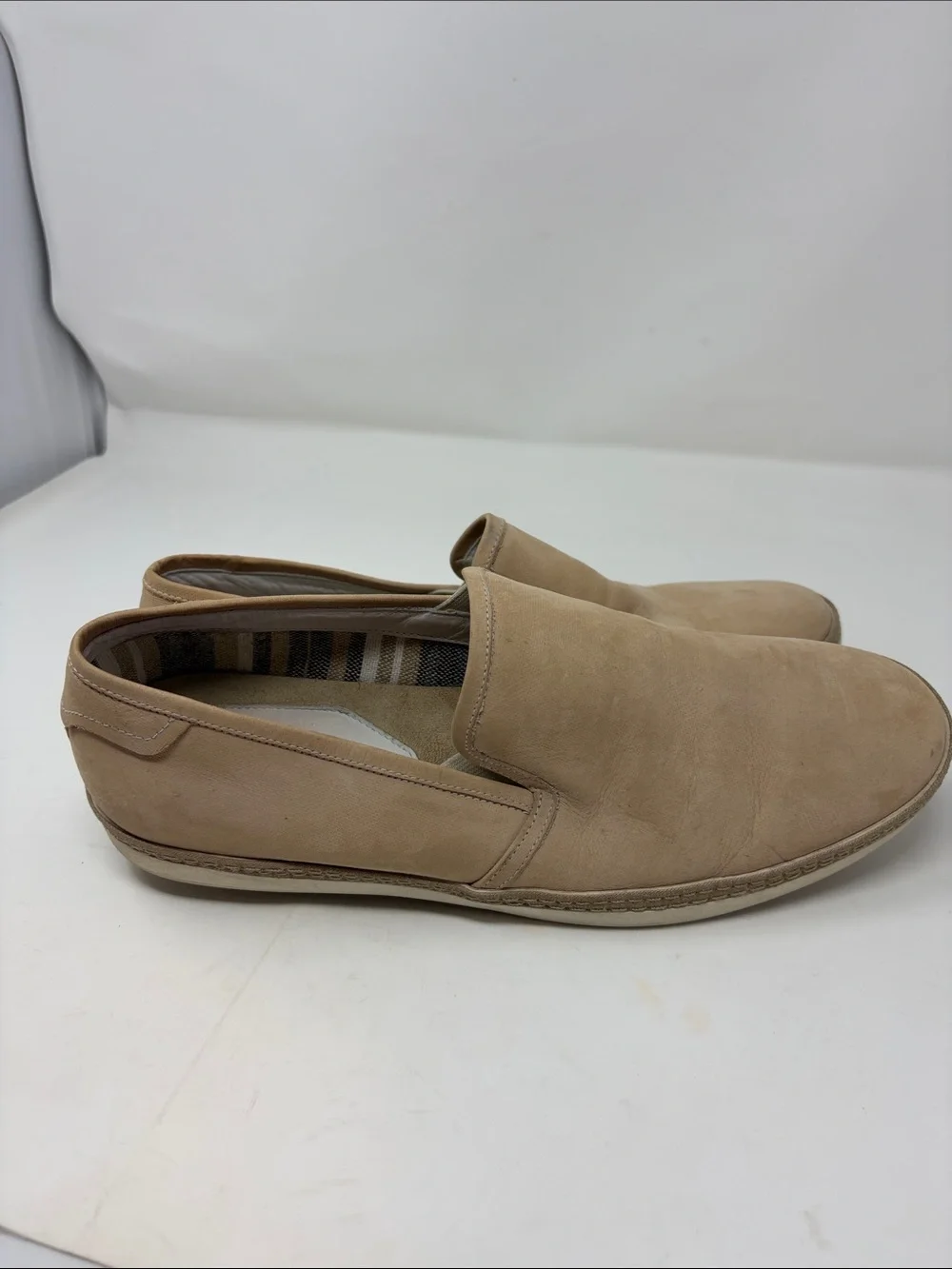 Donald J. Pliner Tan Suede Slip-On Casual Sneakers Men’s Size 9.5